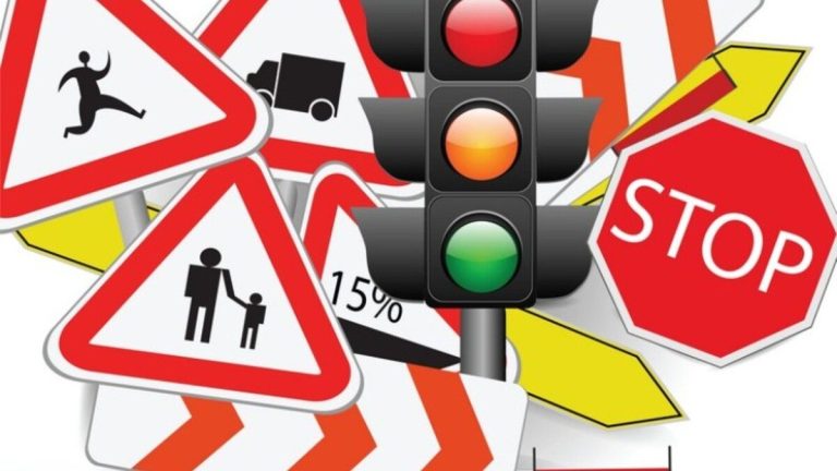 Seven reasons why signs and traffic rules are essential